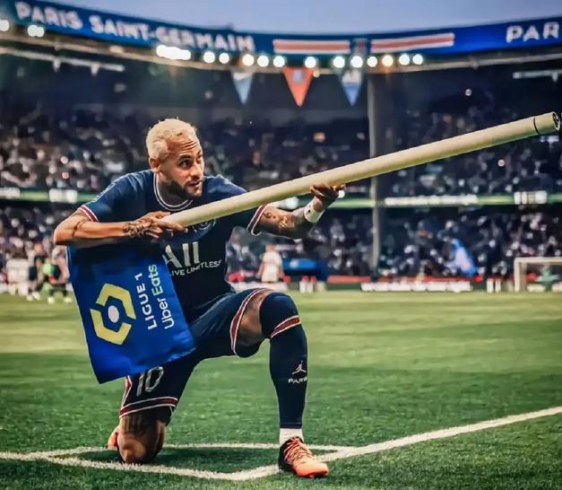 爱游戏-包含西班牙队观众热烈欢呼！，科维托娃迎来二十赛季出色发挥引发球迷热议的词条